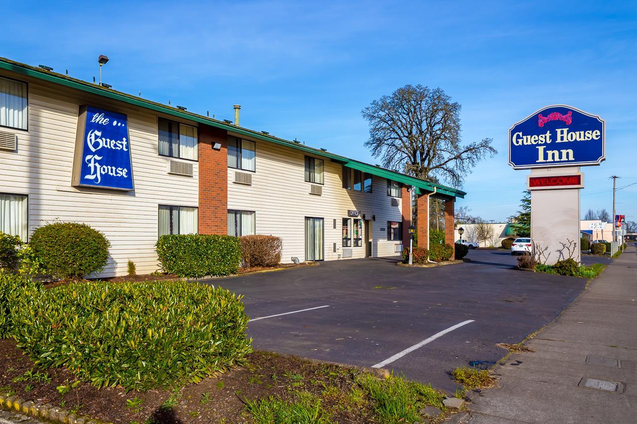 Guest House Inn Motel *