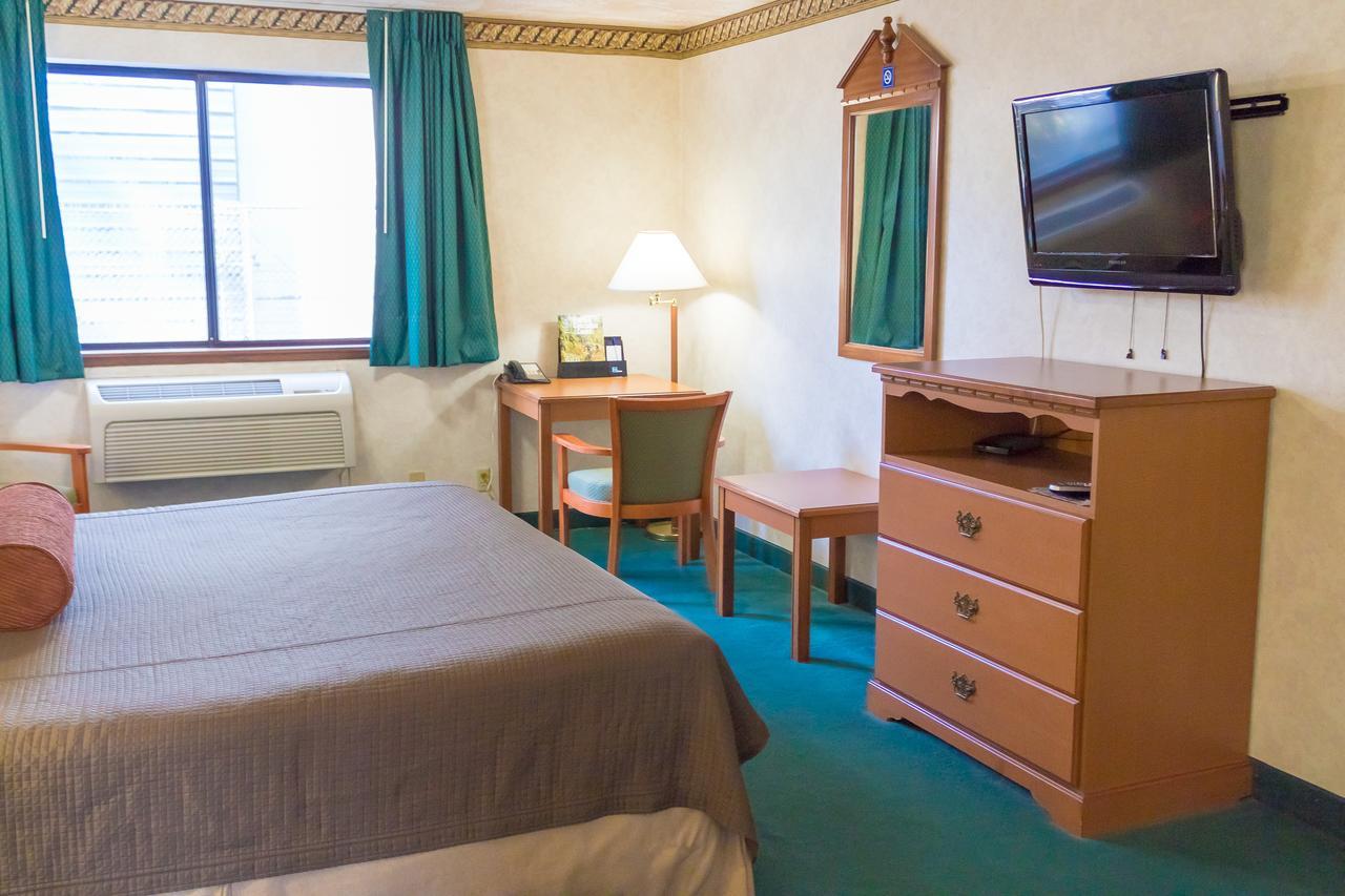 Guest House Inn *