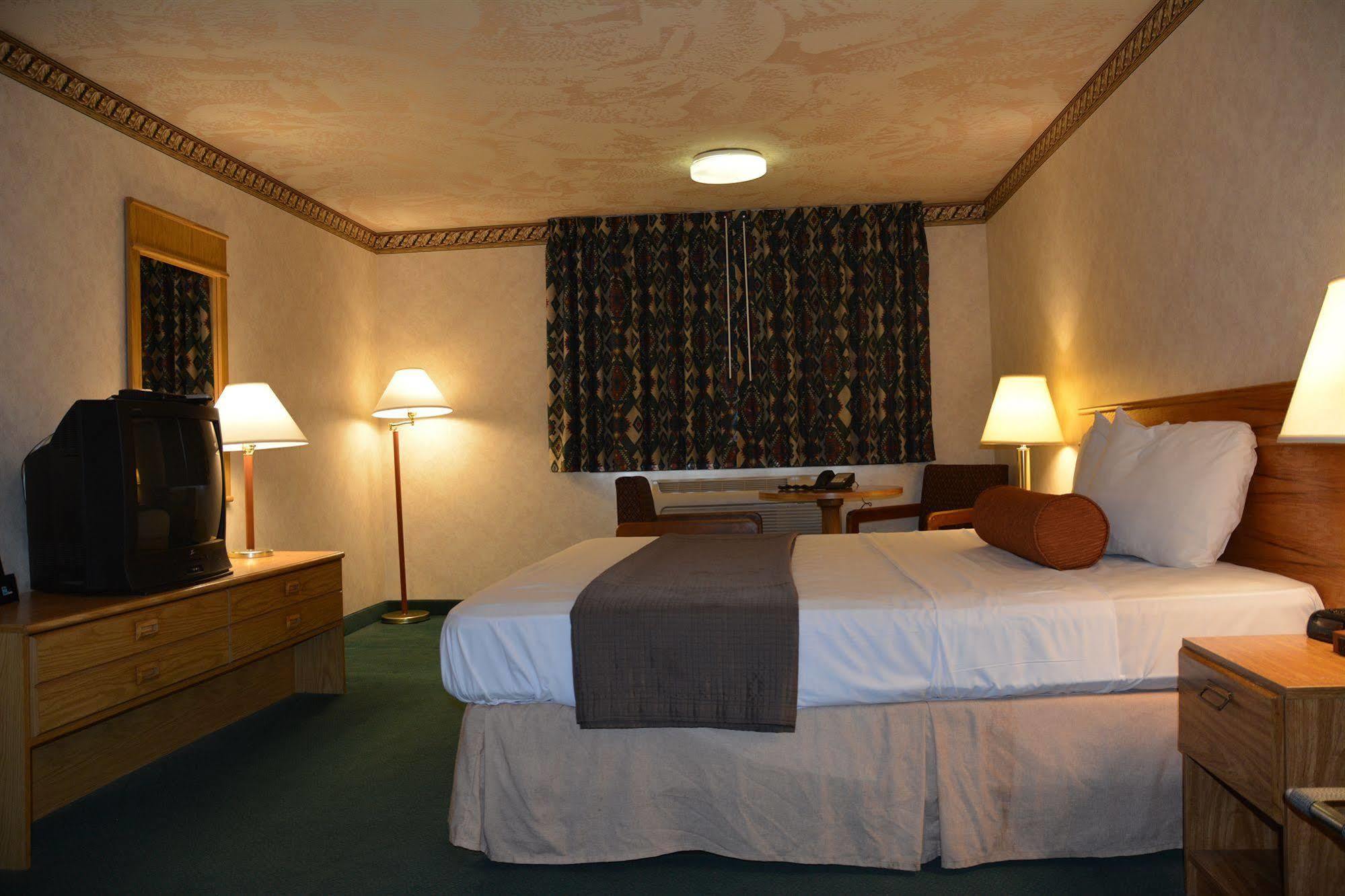 Guest House Inn Motel